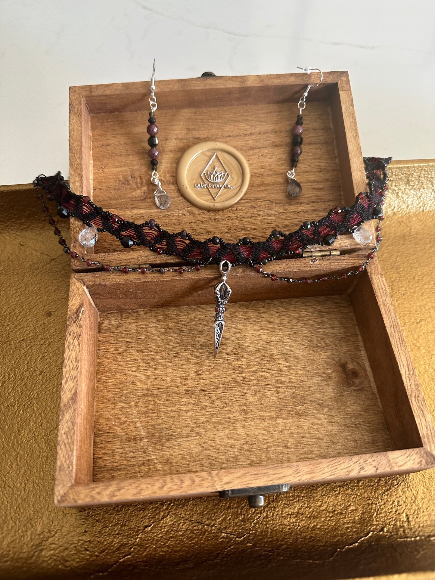 Gothic Dagger Set