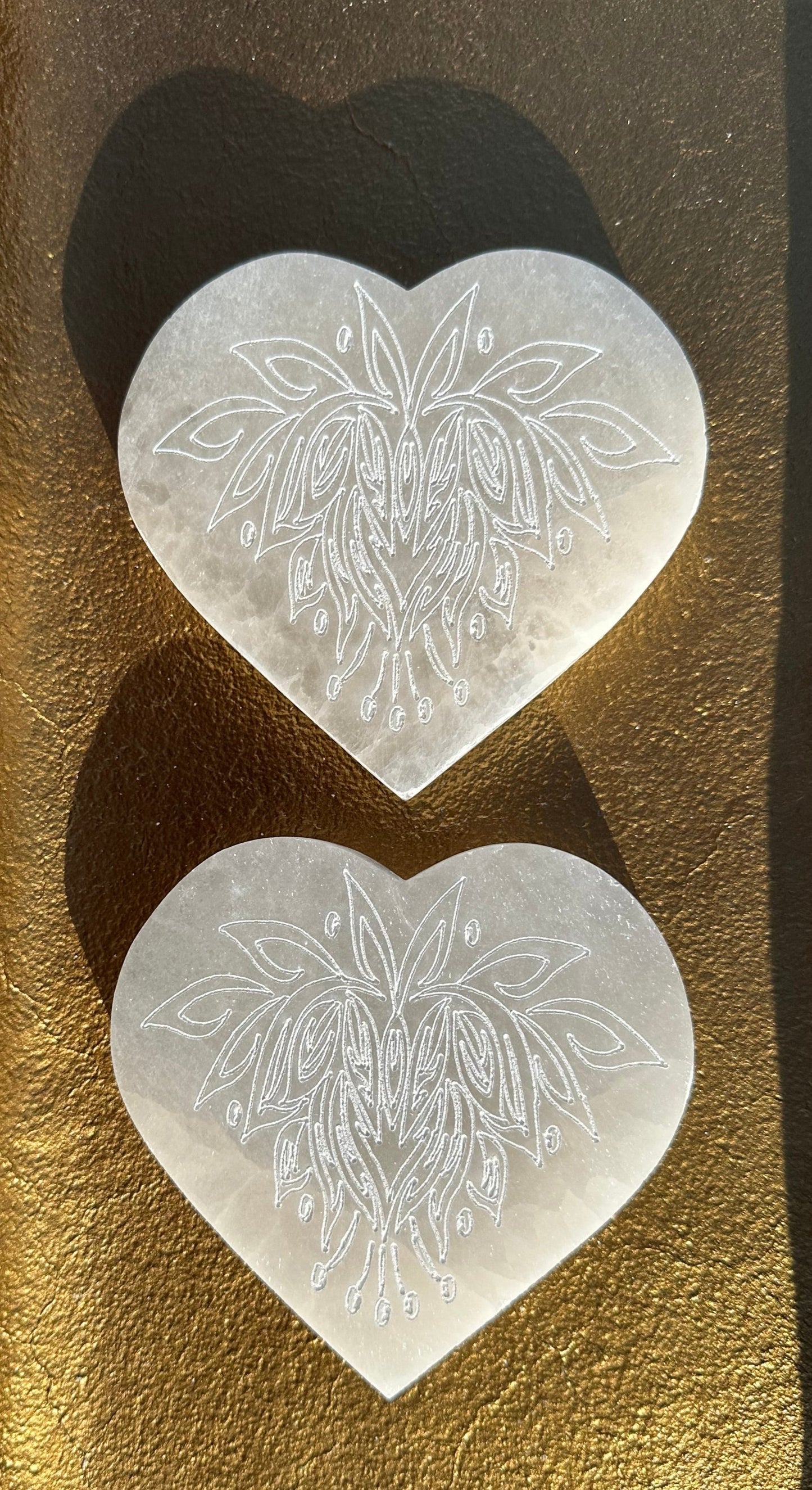 Lotus Etched Heart Selenite Charging Plate