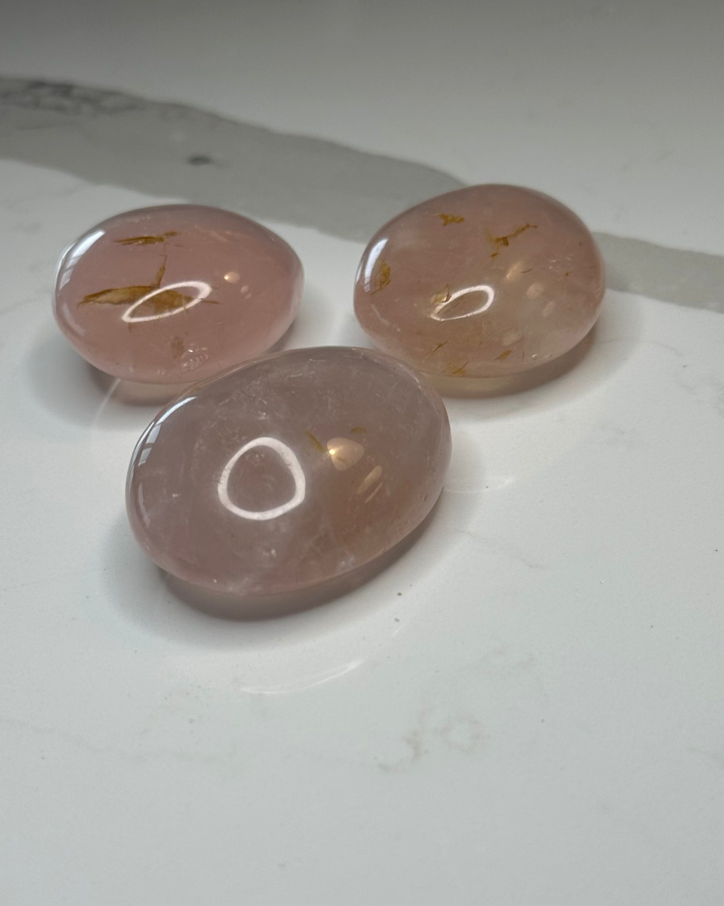 Gemmy Rose Quartz Palm Stone