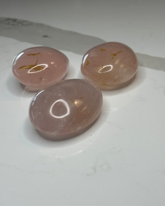 Gemmy Rose Quartz Palm Stone