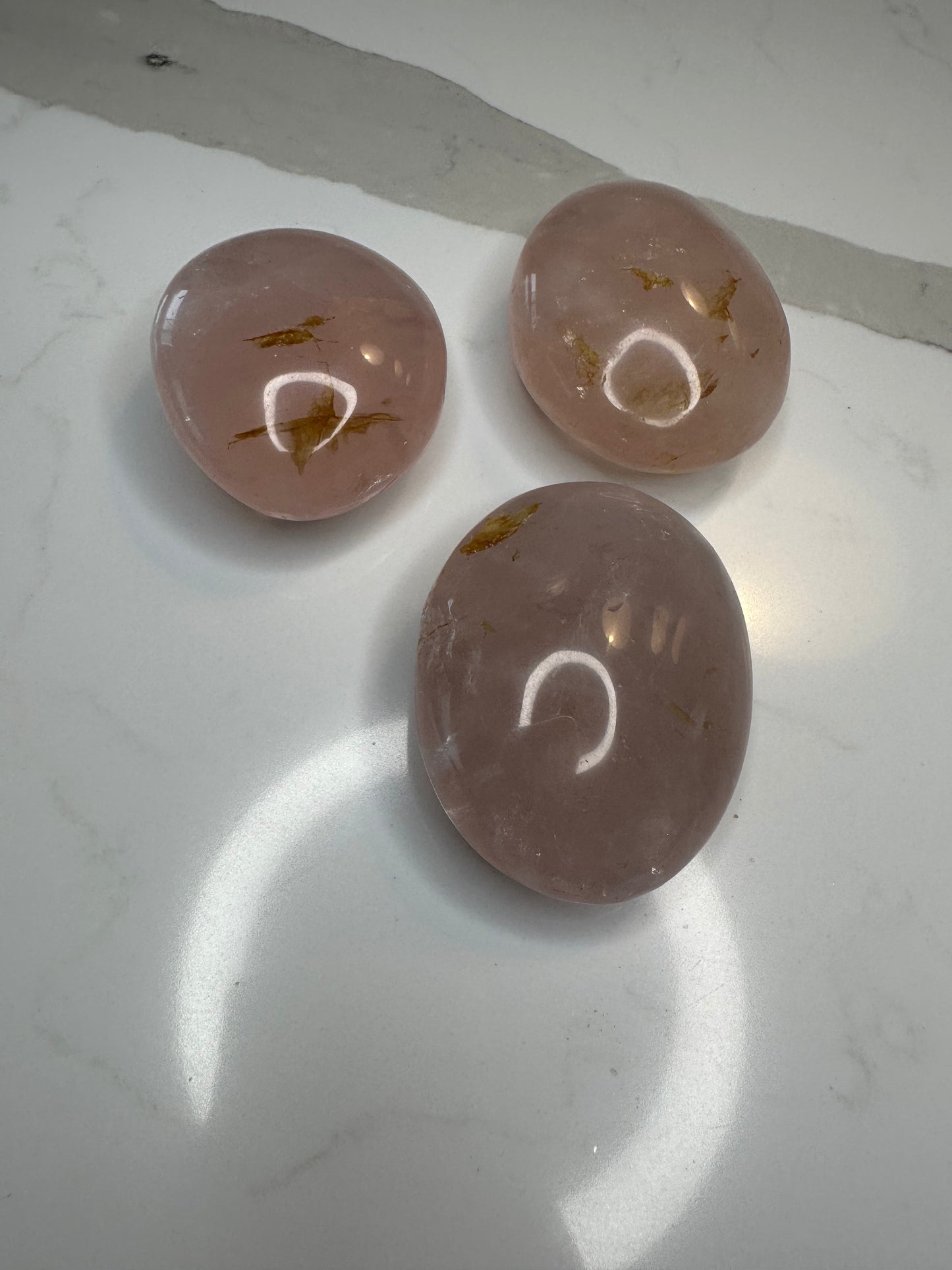 Gemmy Rose Quartz Palm Stone
