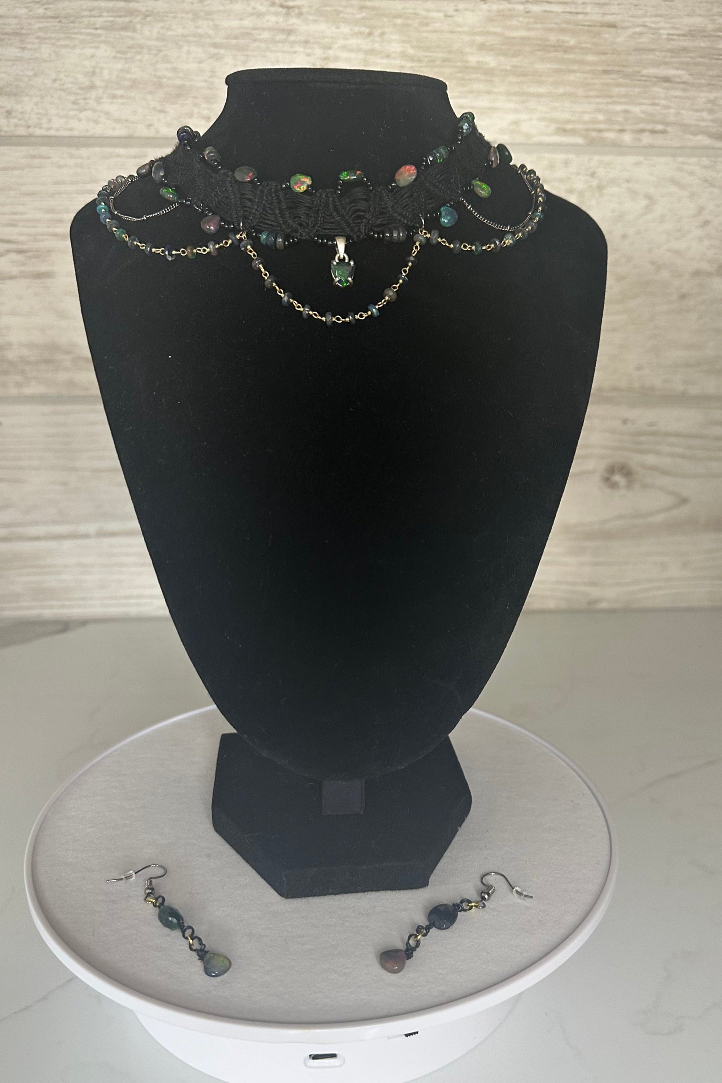 Black Opal Choker Set