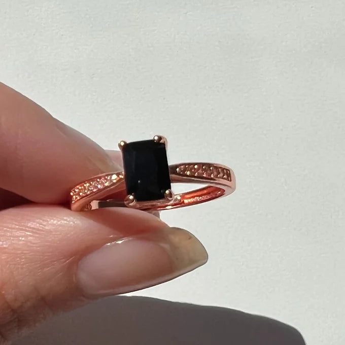 Black Spinel & White Topaz Ring