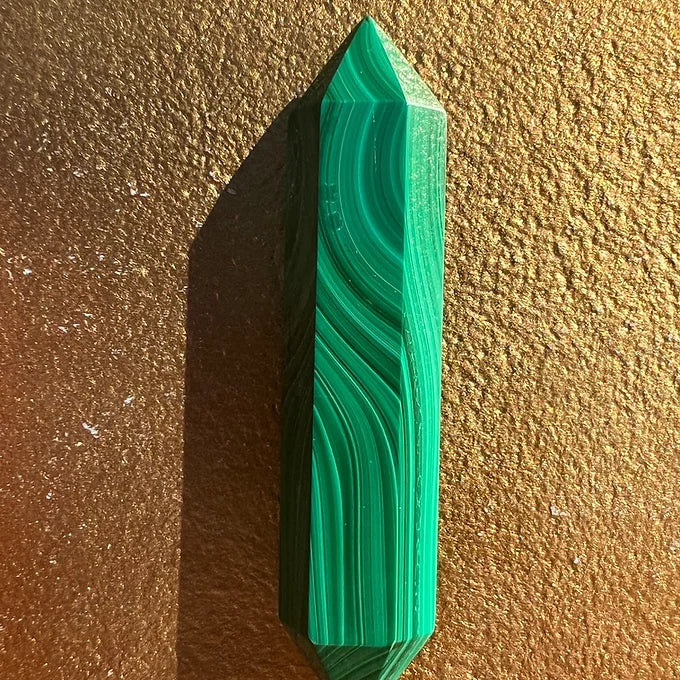 Double terminated malachite wands