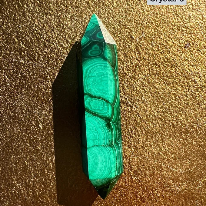 Double terminated malachite wands
