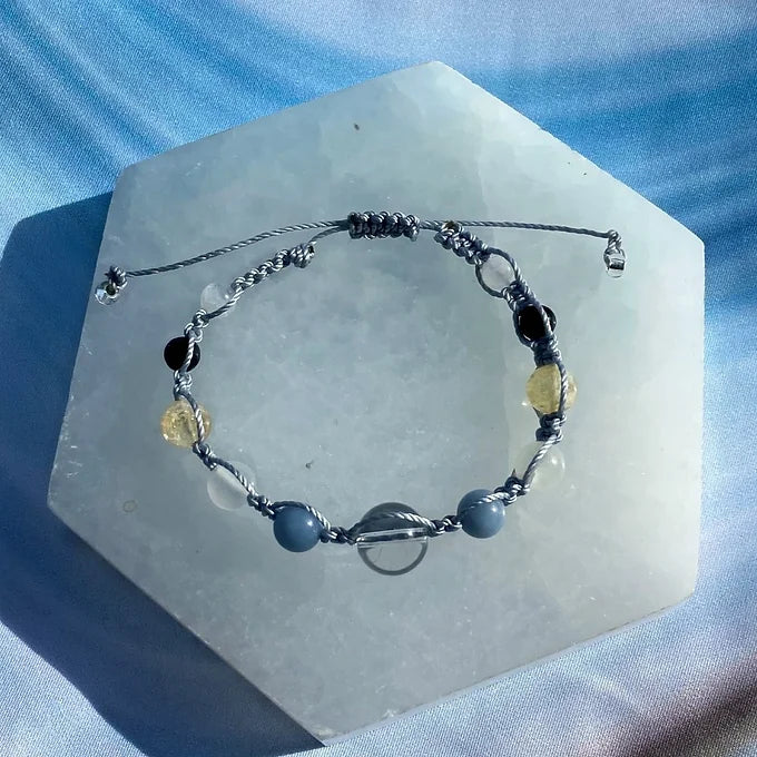 Full Moon Bracelet