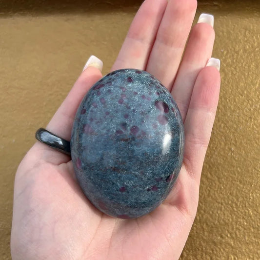 Kyanite and Ruby Palmcstone