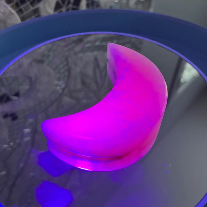 Mangano Calcite Moon Carving