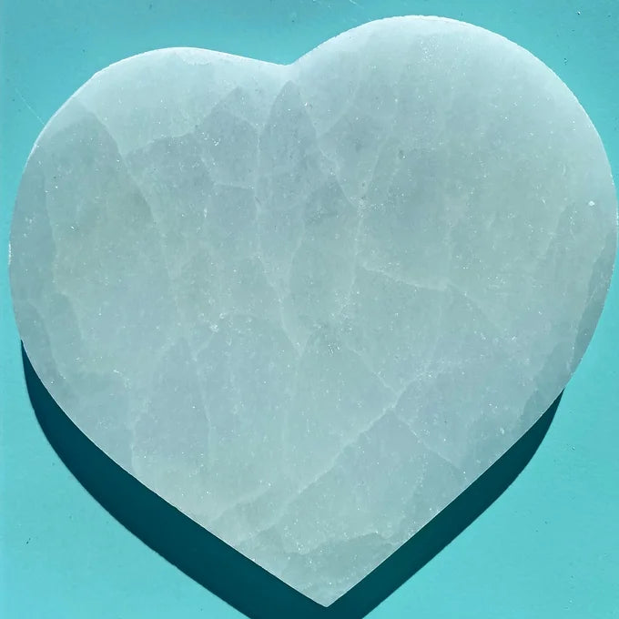 Selenite Heart Charging Plate
