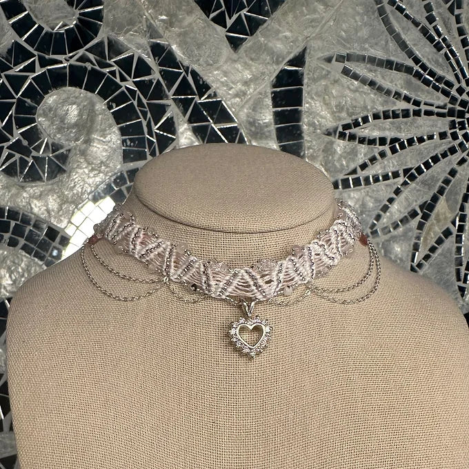 Sweet Heart Choker