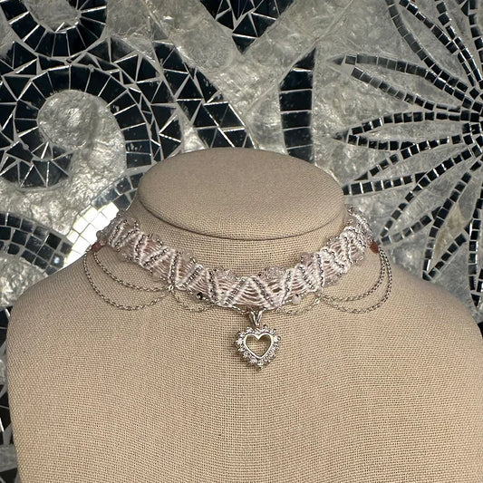 Sweet Heart Choker