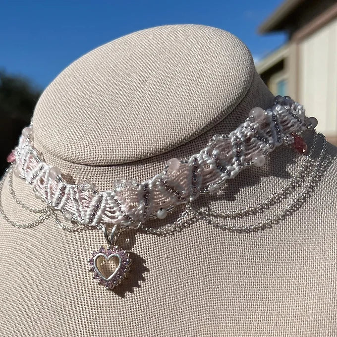 Sweet Heart Choker