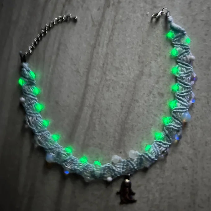 The Glowing Ghost Choker