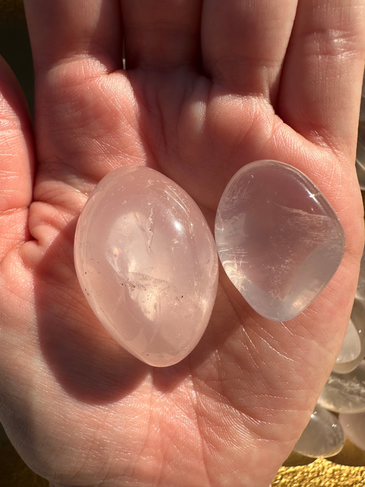 Gemmy Rose Quartz Tumble