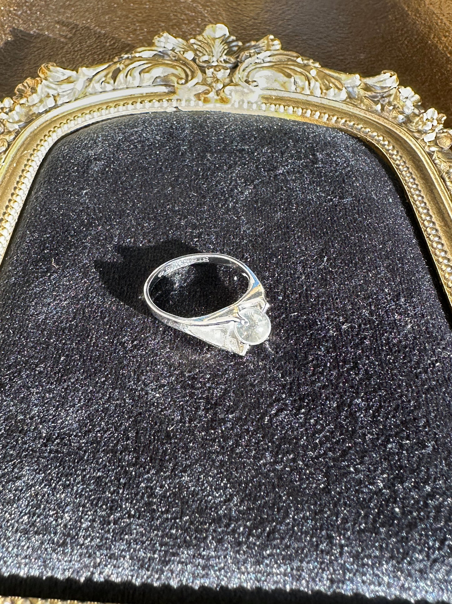 Pool of Light Ring
