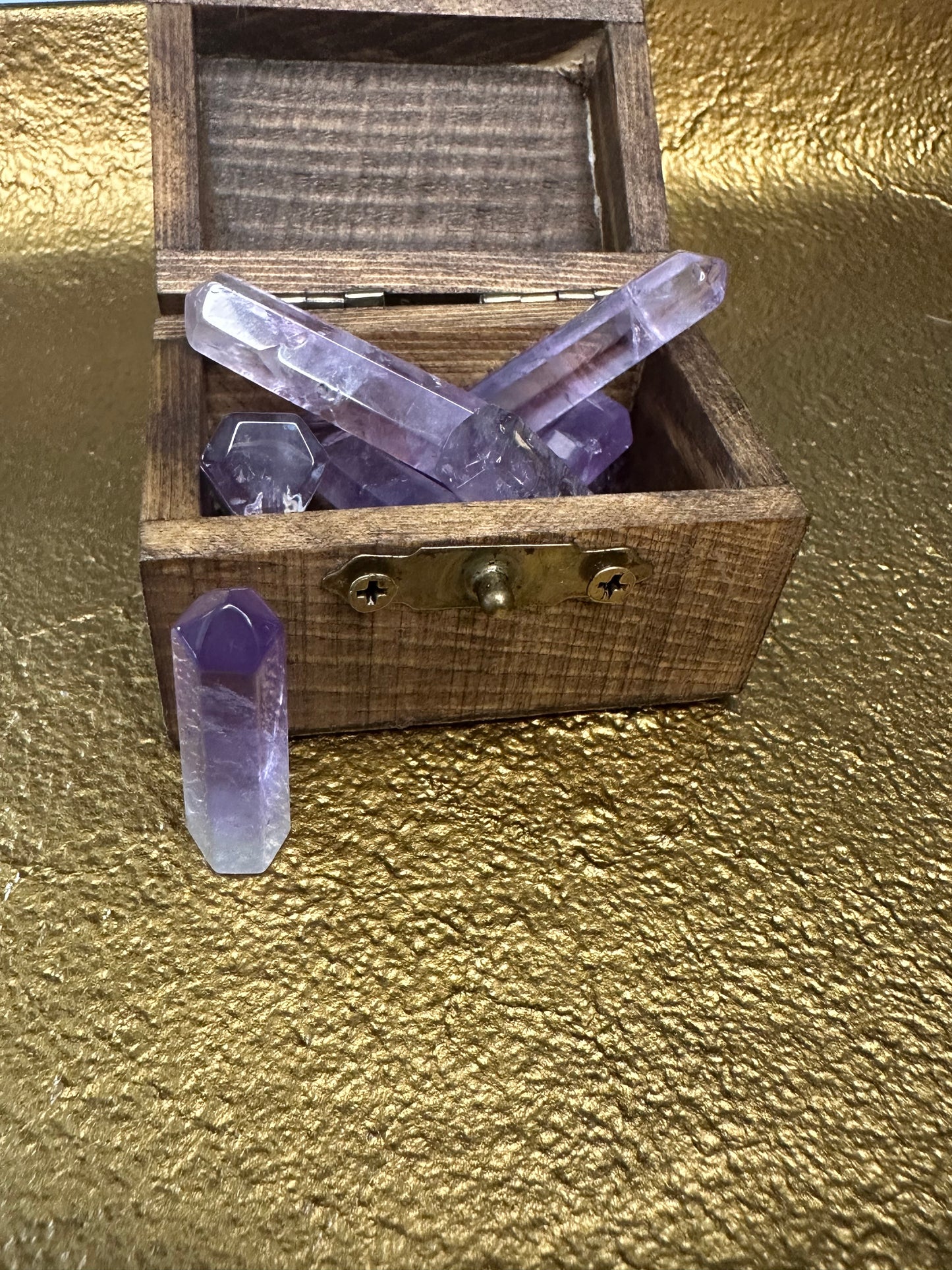 Mini Amethyst Towers