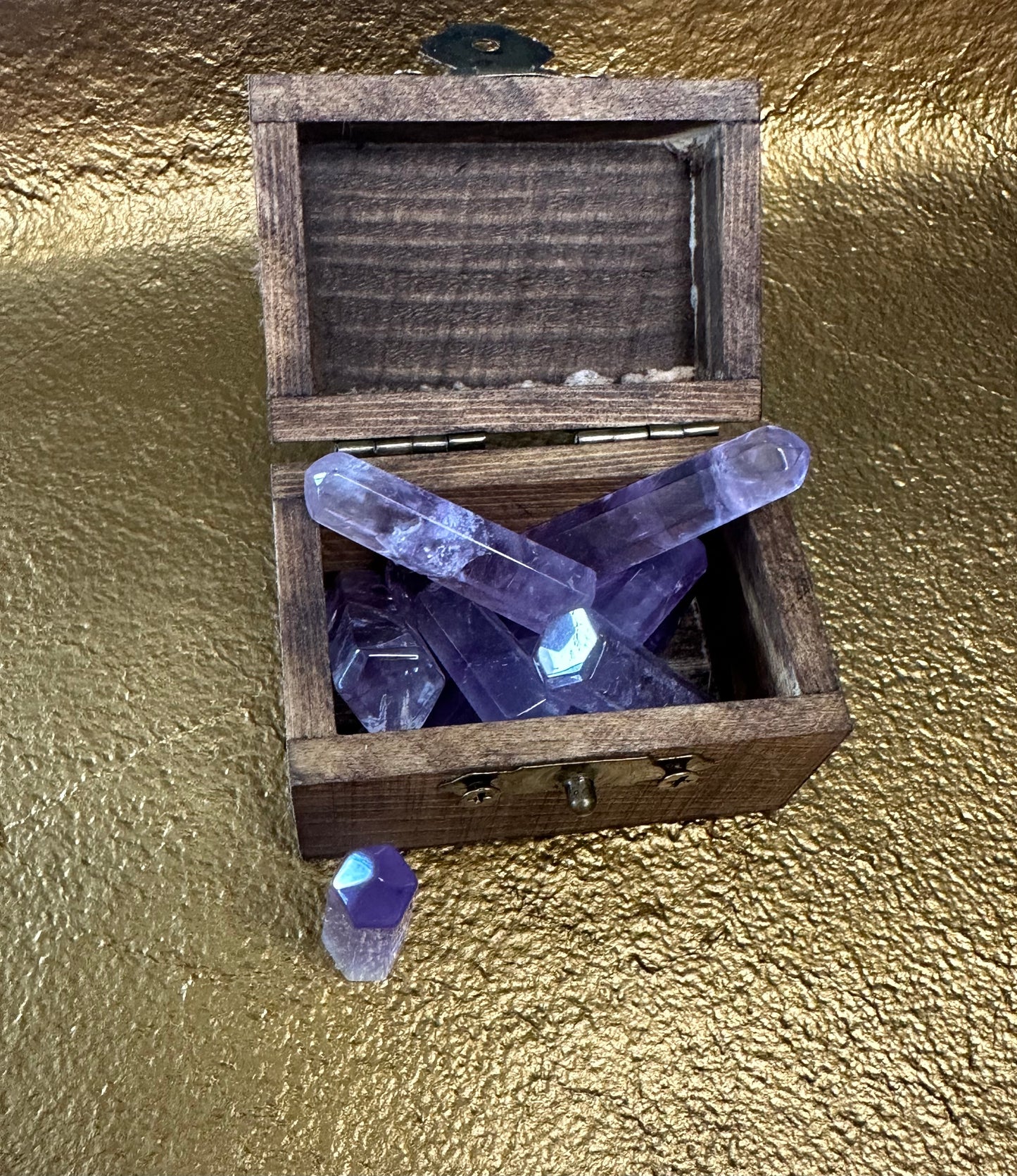 Mini Amethyst Towers